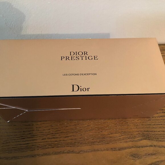 Dior Prestige Cotton Pads NWT - Picture 3 of 4